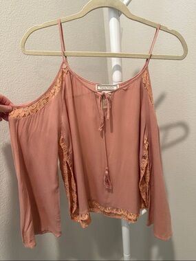 Flying Tomato Rose Dust Cold-Shoulder Lace-Trim Cami